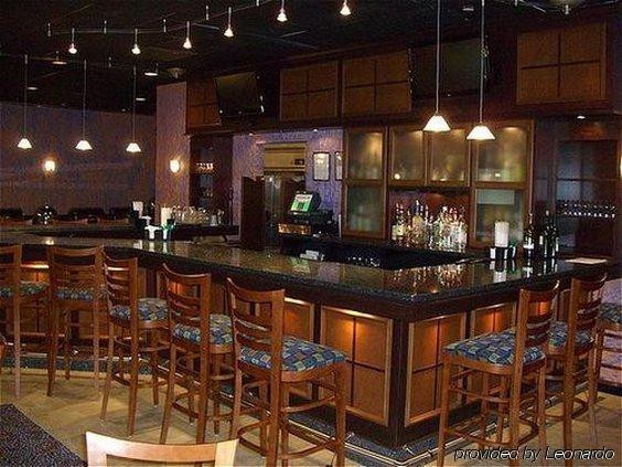 Holiday Inn Columbus North I-270 Worthington レストラン 写真