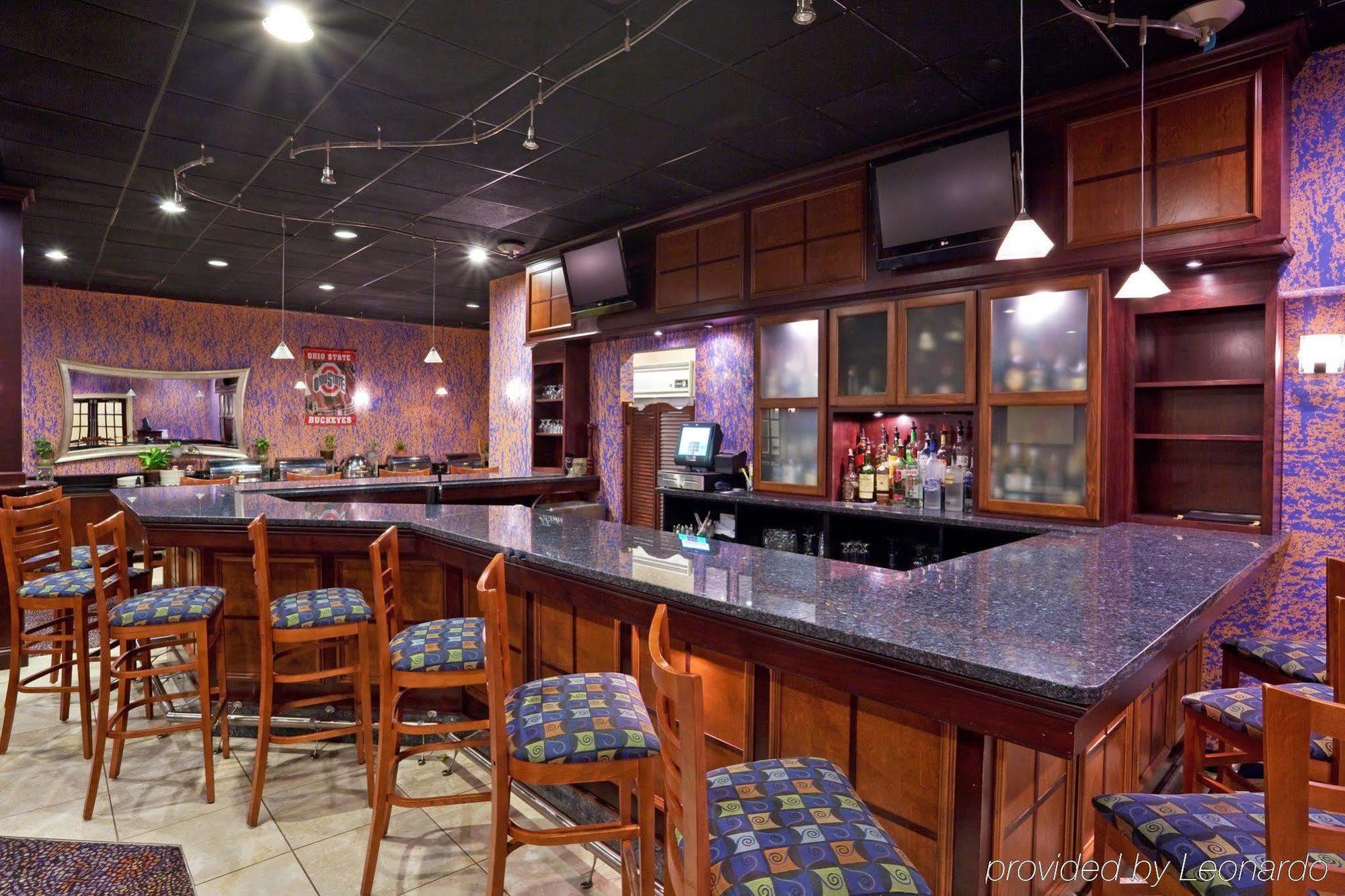 Holiday Inn Columbus North I-270 Worthington エクステリア 写真